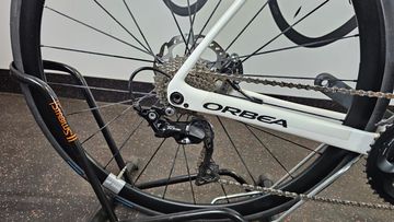 Used Orbea M30 Team-D Disc 2020 2020 Road & Gravel, White — image 16 of 21