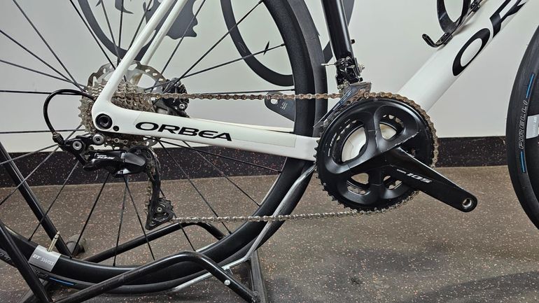 Used Orbea M30 Team-D Disc 2020 2020 Road & Gravel, White — image 18 of 21
