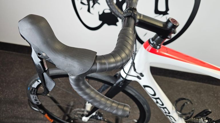 Used Orbea M30 Team-D Disc 2020 2020 Road & Gravel, White — image 9 of 21