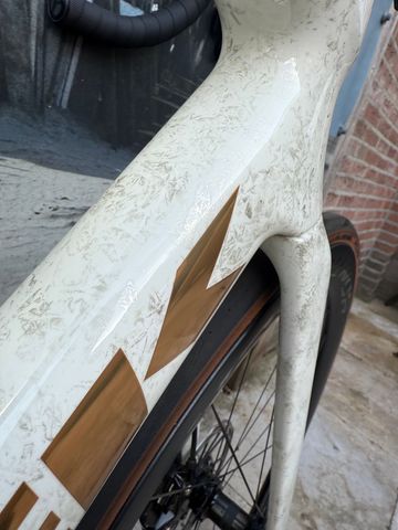 Used Trek SLR Gen8 2023 Road & Gravel, White — image 3 of 6
