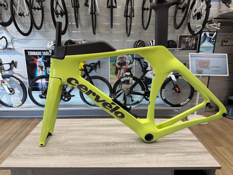 Cervélo P-series Frameset 2025 Road & Gravel d'occasion — image 1 sur 7