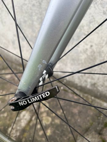 Used Trek Emonda Shimano Ultegra Di2 2018 Road & Gravel, Light Gray — image 9 of 15