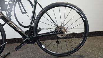 Used Superior X-ROAD Team Comp 2024 2024 Road & Gravel, Green — image 9 of 24