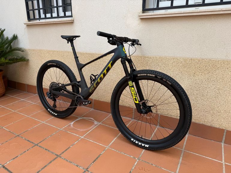 Used Scott Spark RC Team Issue AXS 2022 2022 Mountainbike, Green, 29 — image 3 of 3