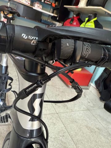 Used Scott Foil 20 2021 2021 Road & Gravel, Light Gray — image 4 of 7