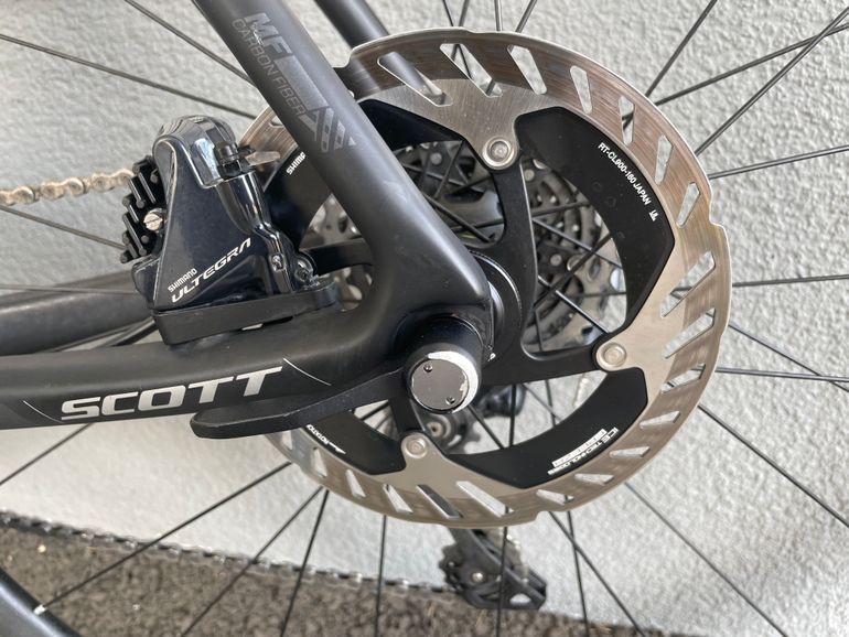 Used Scott Addict 10 disc 2018 2018 Road & Gravel, Black — image 9 of 10