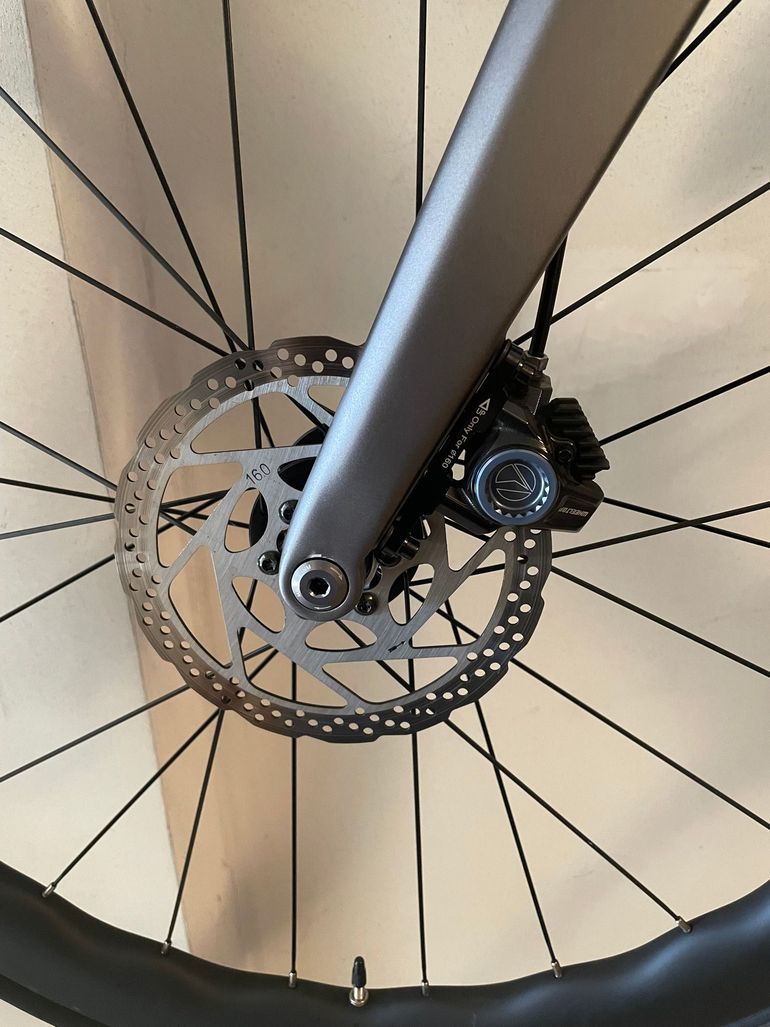 Used Twitter R12 Pro 2025 Road & Gravel, Light Gray — image 6 of 7