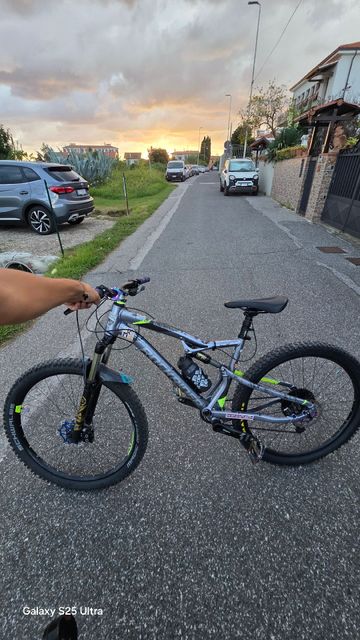 Used ROCKRIDER Full suspension Microshift 26 2023 Mountainbike, Light Gray — image 4 of 7