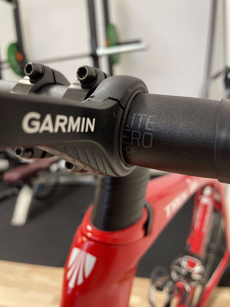 Used Trek Madone SL 6 2019 2019 Road & Gravel, Red — image 13 of 22