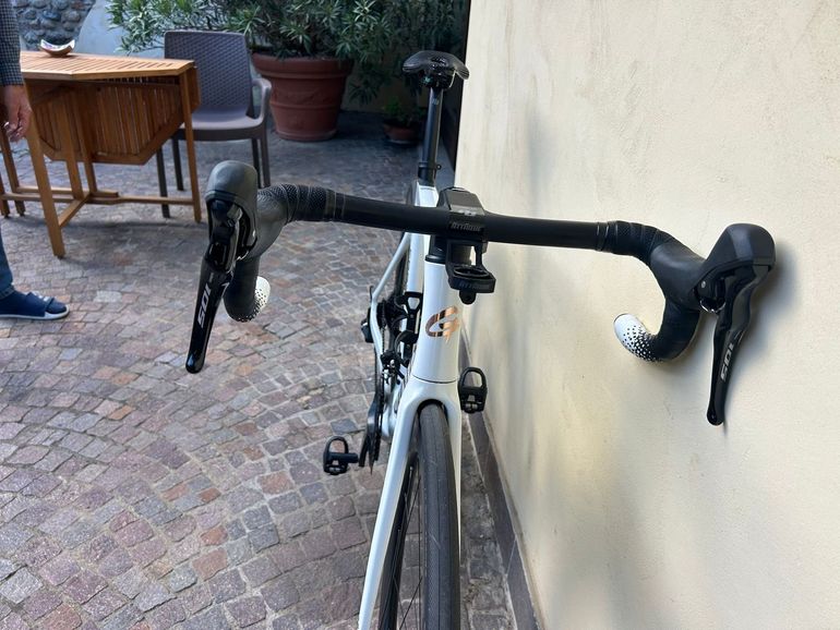 Used Other Brands GUSTO COBRA 2025 Road & Gravel, White — image 11 of 12