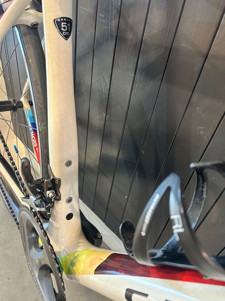 Used Specialized Amira S-Works 2017 Road & Gravel, White — image 7 of 11