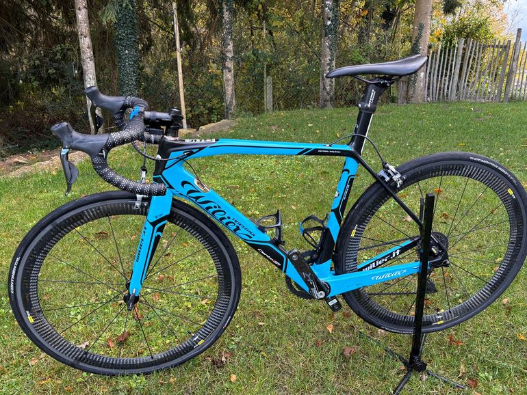 Used Wilier Cento1SR 2016 Road & Gravel, Blue — image 2 of 9