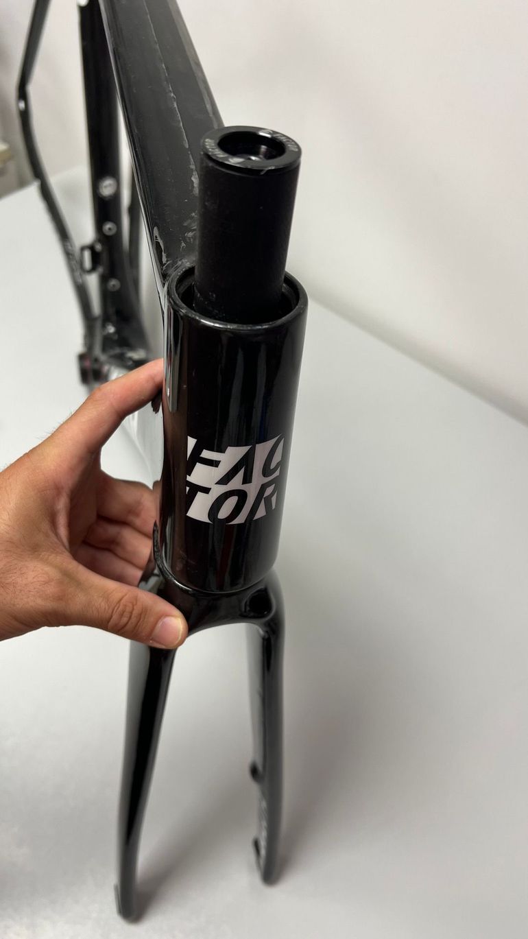 Used Factor O2 2023 Frameset 2023 Road & Gravel, Black — image 8 of 13