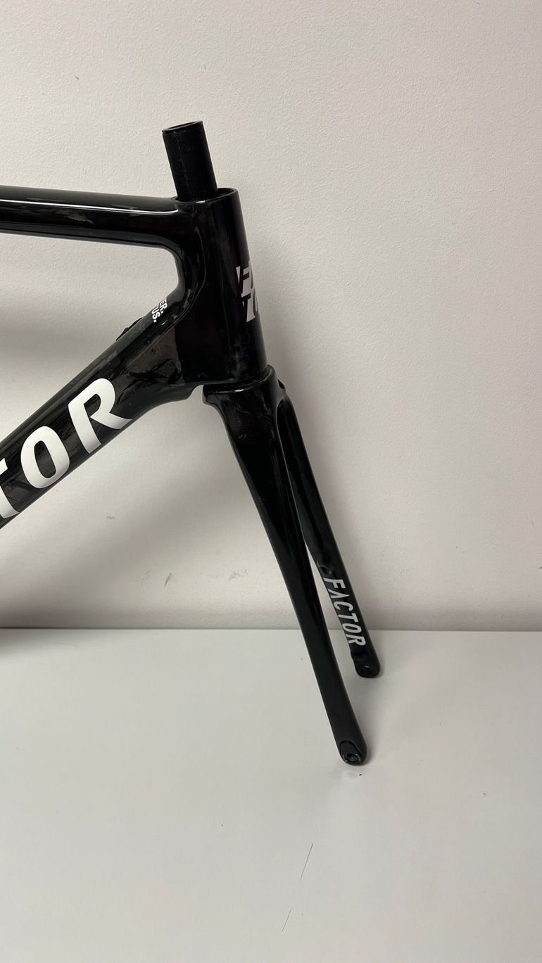 Used Factor O2 2023 Frameset 2023 Road & Gravel, Black — image 3 of 13