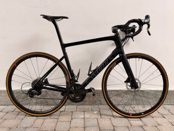 Used Specialized Tarmac Campagnolo Chorus 2020 Road & Gravel