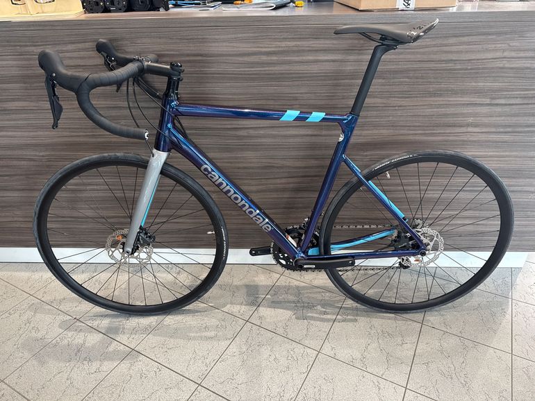 Used Cannondale CAAD13 2024 Road & Gravel, Purple — image 2 of 3