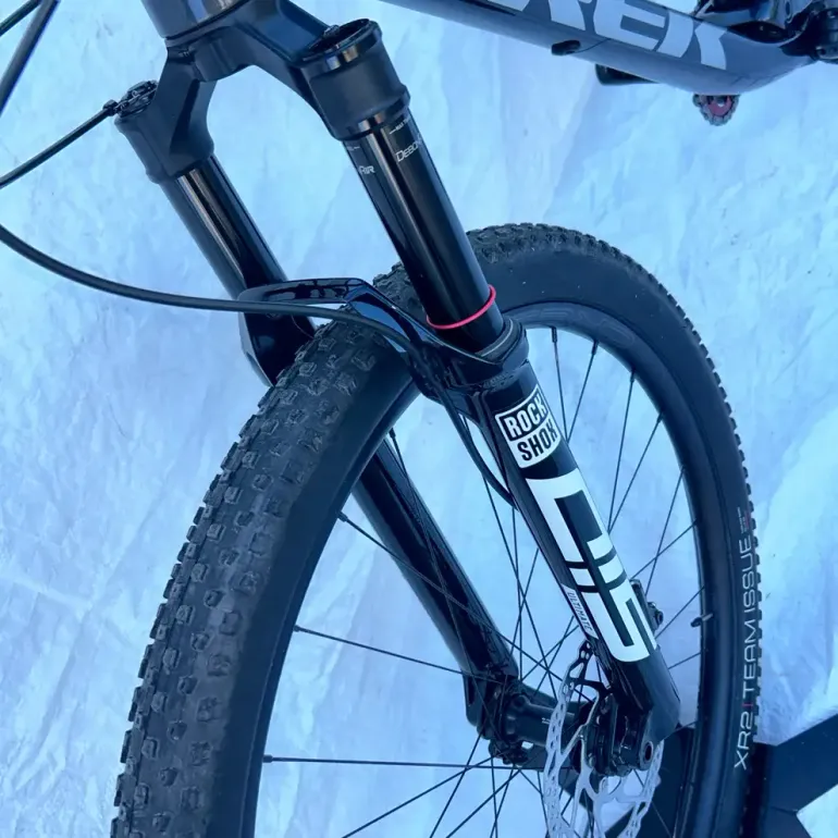 Used Trek Supercaliber Shimano Deore XT 2023 Mountainbike, Black — image 17 of 22
