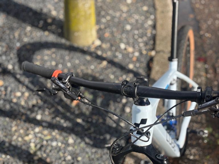 Brugt CUBE REACTION C:62 PRO 2023 2023 Mountainbike — billede 10 af 16