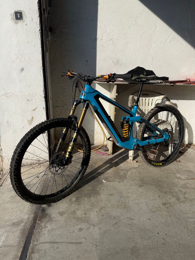 Used Transition Relay SRAM GX Eagle AXS 2024 MTB