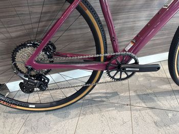 Used Cannondale SUPERSIX EVOSE 2025 Road & Gravel, Red — image 3 of 3