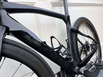 Used Pinarello F12 2020 Road & Gravel, Black — image 10 of 13