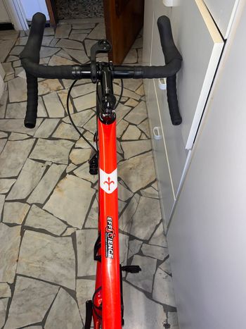 Used Wilier GTR Team Disc 2023 2023 Road & Gravel, Red — image 9 of 13