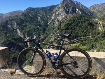 Used Specialized Tarmac SRAM Red 2015 Road & Gravel, Black — image 5 of 9