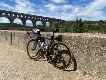 Used Specialized Tarmac SRAM Red 2015 Road & Gravel, Black — image 9 of 9