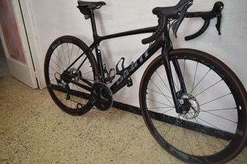 Used Giant TCR Advanced Disc 2 Pro Compact 2022 2022 Road & Gravel, Black — image 2 of 3