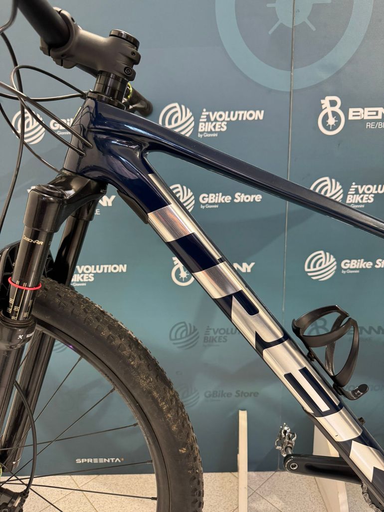 Used Trek Procaliber 9.6 2023 2023 Mountainbike, Blue, 29 — image 13 of 14