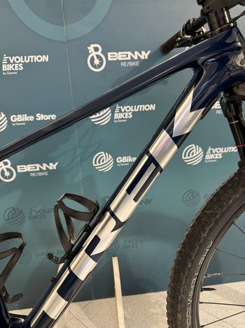 Used Trek Procaliber 9.6 2023 2023 Mountainbike, Blue, 29 — image 5 of 14