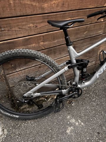 Used Norco Sight A3 29 2021 2021 Mountainbike, Light Gray, 29 — image 7 of 12