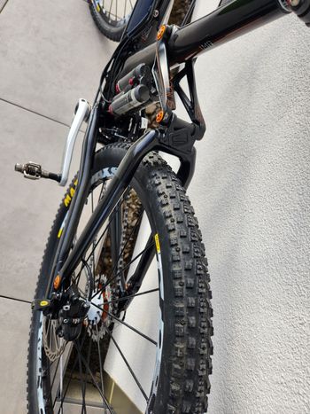 Used Scott Genius 10 2010 2010 Mountainbike, Black — image 5 of 8