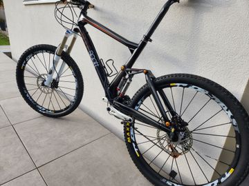 Used Scott Genius 10 2010 2010 Mountainbike, Black — image 4 of 8