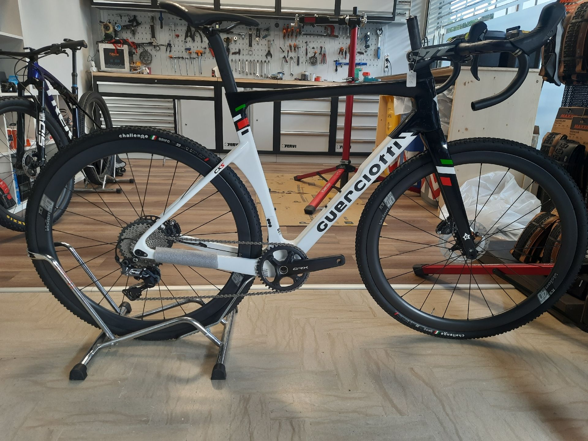 Guerciotti Eureka CXS 2025