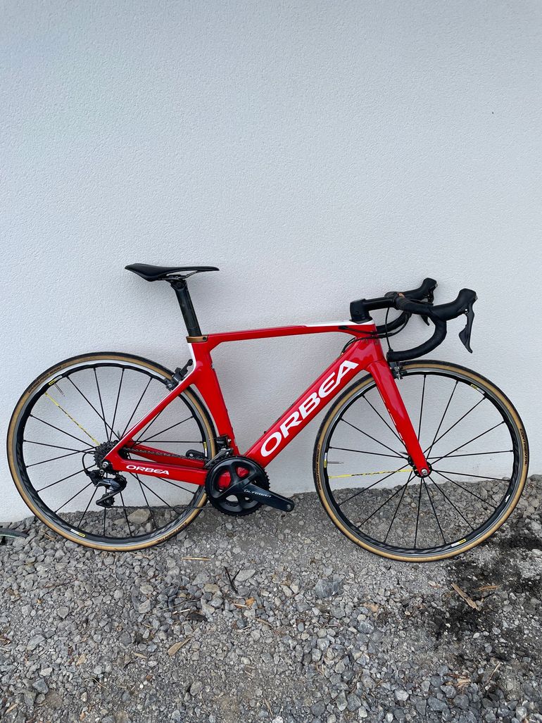 Used Orbea ORCA AERO M20TEAM 2018 2018 Road & Gravel, Red — image 1 of 4