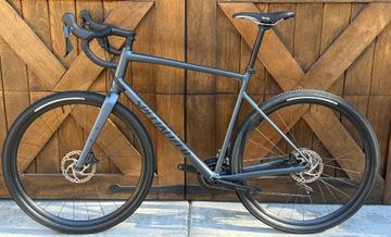 Used Specialized Diverge Shimano GRX 2021 Road & Gravel, Light Gray — image 2 of 12