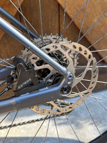 Used Specialized Diverge Shimano GRX 2021 Road & Gravel, Light Gray — image 8 of 12