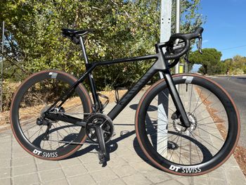 Used Canyon Ultimate CF SLX 8 Di2 2023 2023 Road & Gravel