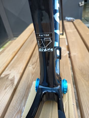 Used Factor Vam Chrome 2025 Road & Gravel, Black — image 4 of 9
