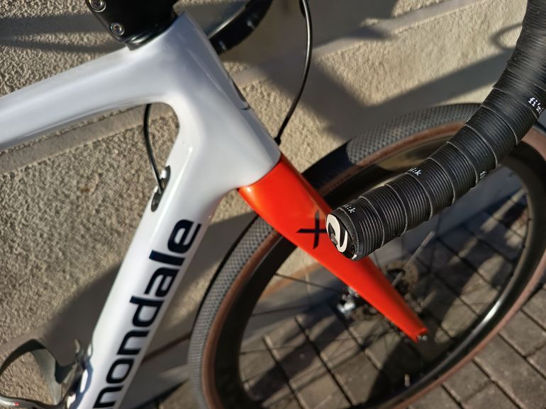 Used Cannondale Supersix SRAM Force eTap AXS 2023 Road & Gravel, White — image 10 of 16