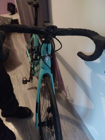 Brugt Bianchi Infinito XE 105 2024 2024 Road & Gravel — billede 2 af 4
