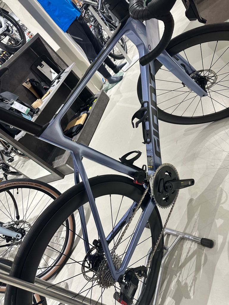 Used Giant Propel Advanced Pro 1 2025 2025 Road & Gravel, Blue — image 2 of 8