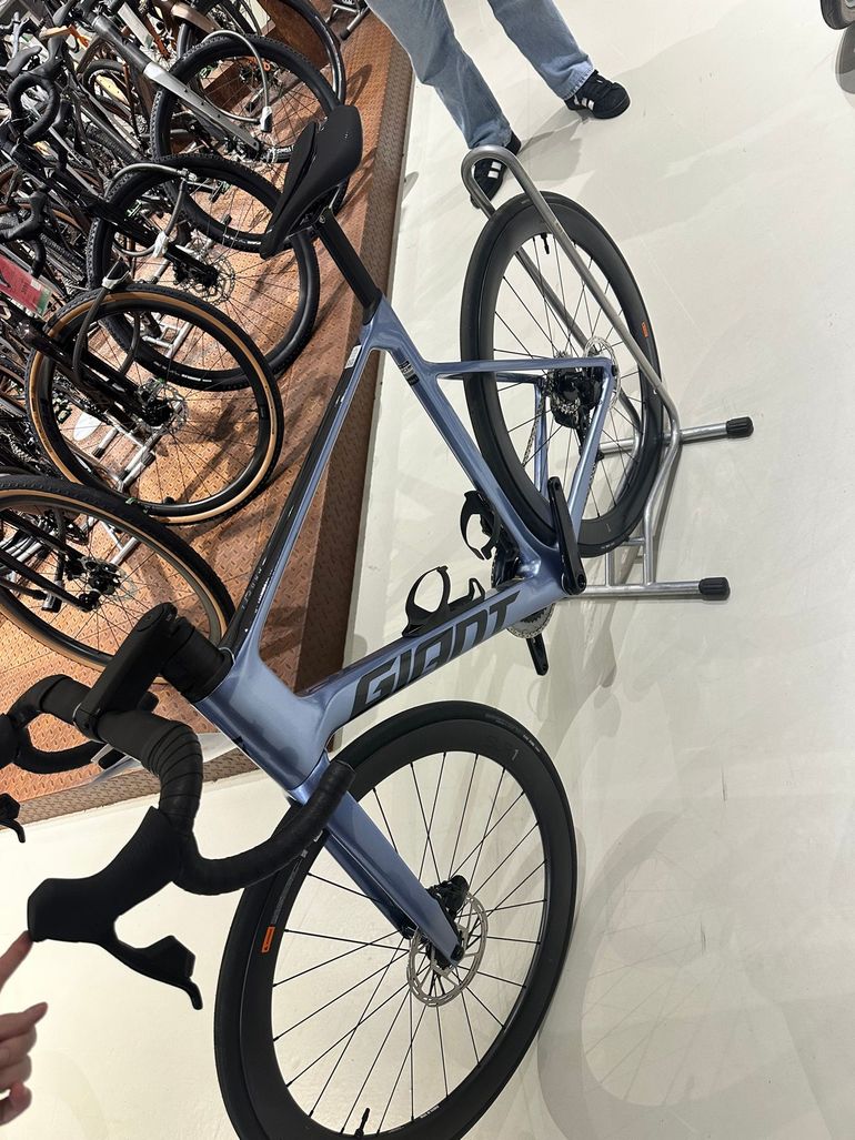 Used Giant Propel Advanced Pro 1 2025 2025 Road & Gravel, Blue — image 1 of 8