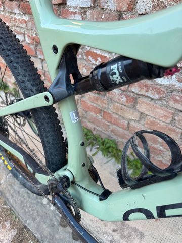 Used Orbea OIZ M20 TR 2022 2022 Mountainbike, Green, 29 — image 7 of 9