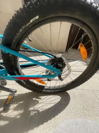 Used Specialized Riprock 24'' 2018 Mountainbike, Blue — image 4 of 8