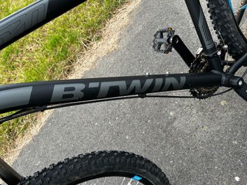 Brugt B’TWIN Rockrider 520 2014 Mountainbike — billede 7 af 11