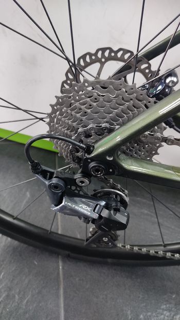 Used Giant Defy, Advanced 1 2021 2021 Road & Gravel, Green — image 3 of 6