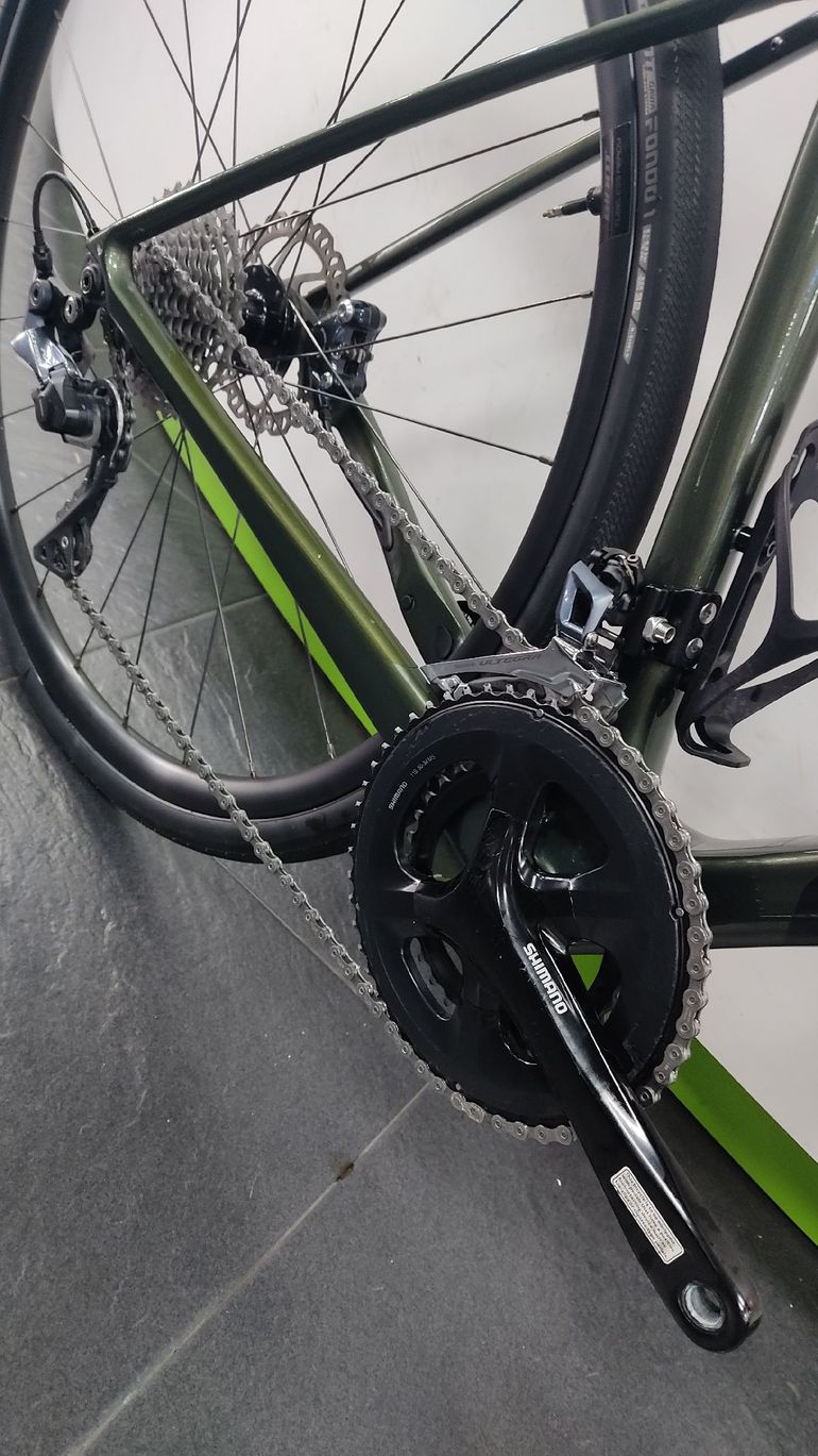 Used Giant Defy, Advanced 1 2021 2021 Road & Gravel, Green — image 4 of 6