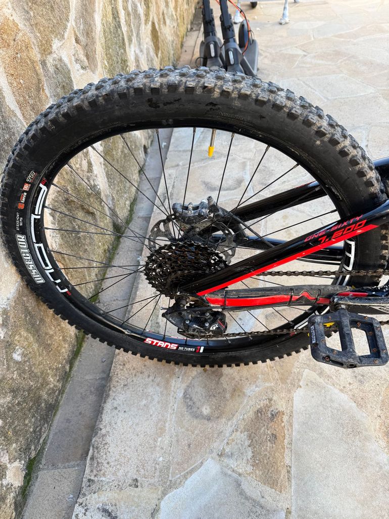 Used Merida One-sixty Shimano SLX 2016 Mountainbike, Light Gray, 27.5 (650B) — image 9 of 13